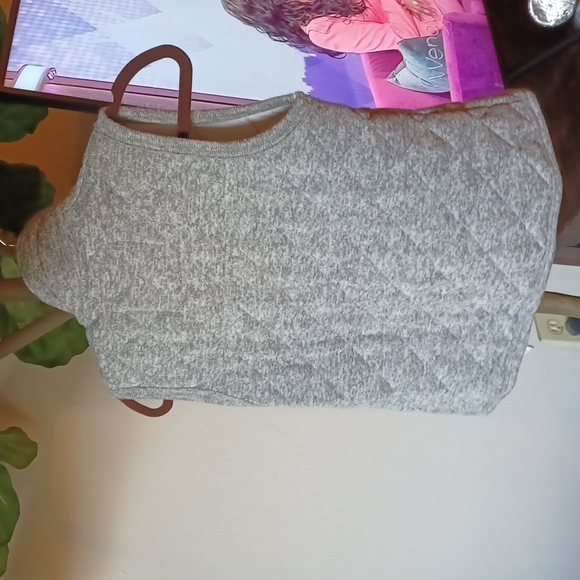 Vest - Picture 2 of 2